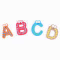 Ímãs personalizados de madeira do alfabeto do alfabeto colorido bonito do tipo do FQ